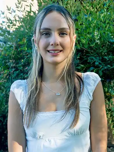 Izzy Leo-Frazee