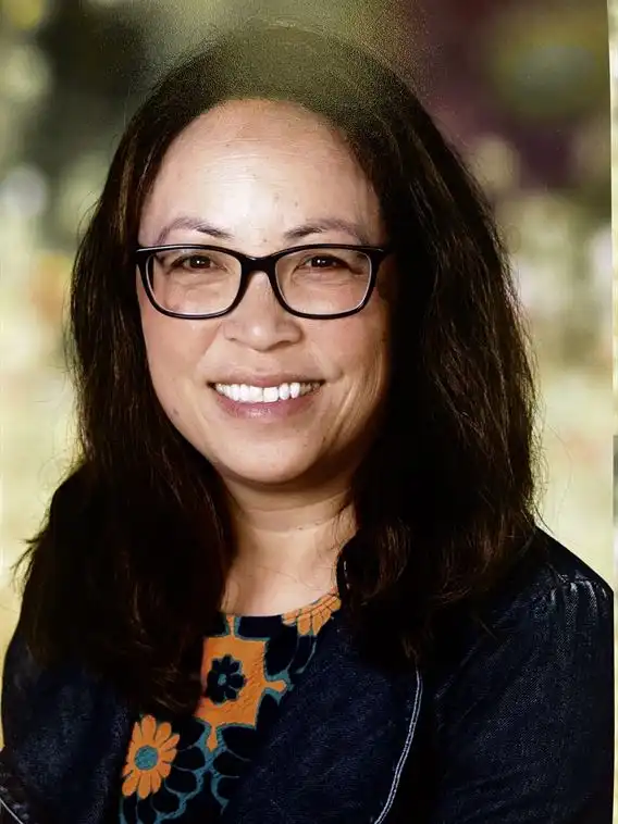 IVP Adrienne Philippe