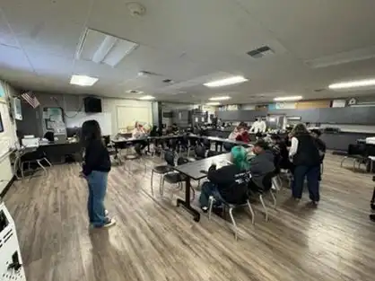 New School Commmunity Day School site council meeting with parents, students and staff