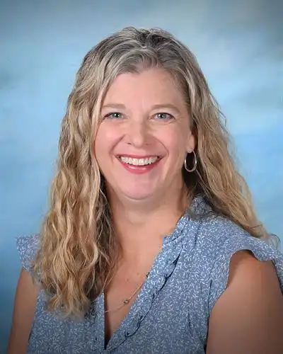 Julie Geisbauer