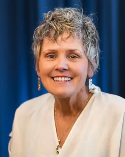 Julie Henderson