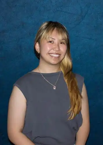 magpayo with blue background