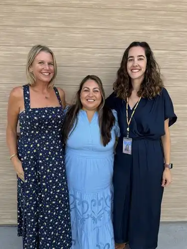 Lisa Mullins, Liz Martinez, Alba Ruiz
