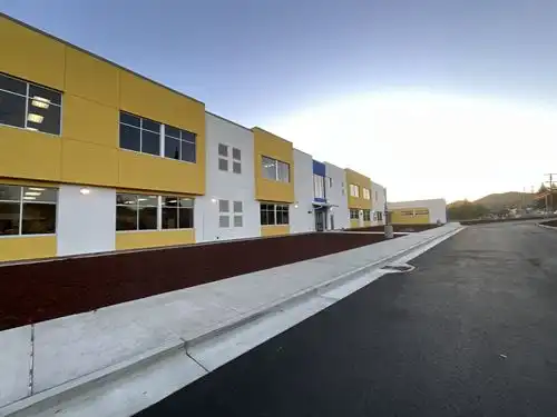Hillview 3