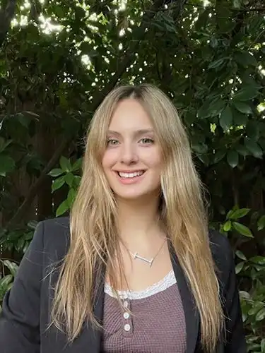 Picture of Izzy Leo-Frazee