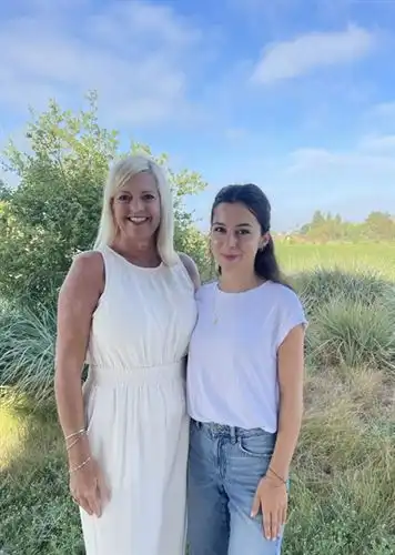 Hilary Bradshaw & Anna Azaryan