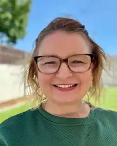 Stephanie Stathanos photo