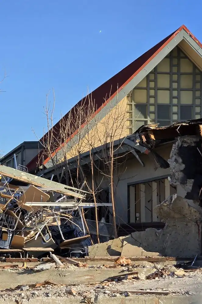 Hillview March Demo 6