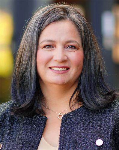 Yazmin Llamas Board member head shot