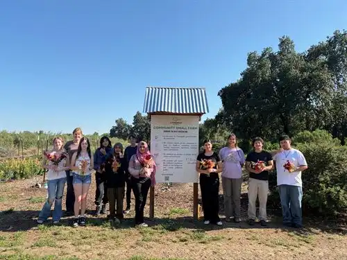 Field Trip to La Tourangelle Community Garden