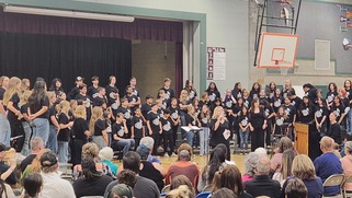 Karla Hyatt w/ Choir